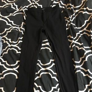 Black jeggings